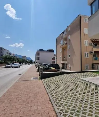 Maru Apartman Sa Predivnim Pogledom Na More Apartment Makarska
