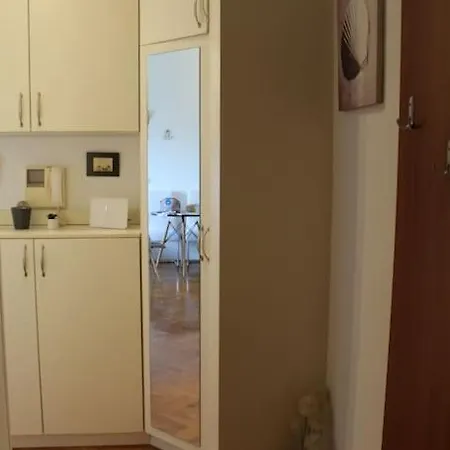 Maru Apartman Sa Predivnim Pogledom Na More Makarska